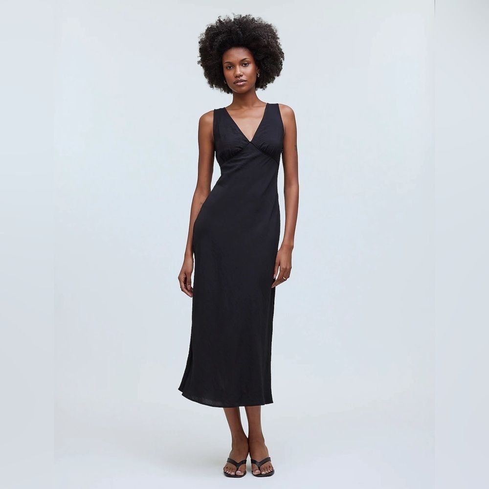 Madewell Black V-Neck Midi Dress